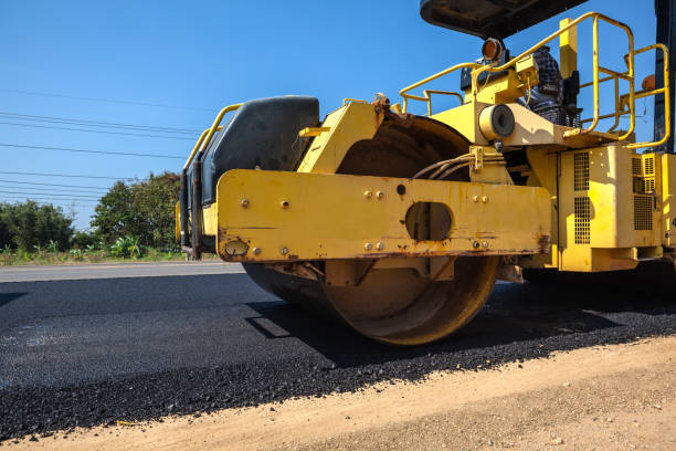 Best Professional Driveway Pavers  in San Fernando, CA